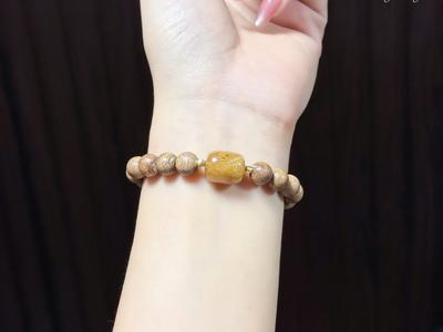  Vòng tay trầm hương tại Nghệ An